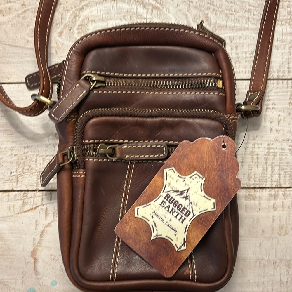 Rugged Earth, Crossbody purse